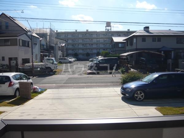 28/30 駐車場