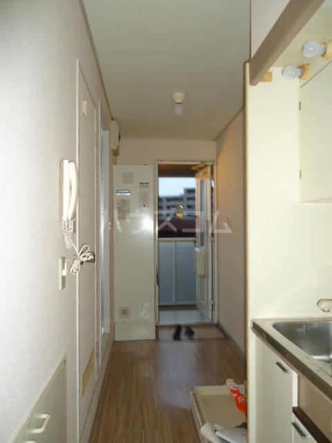 15/17 エントランス