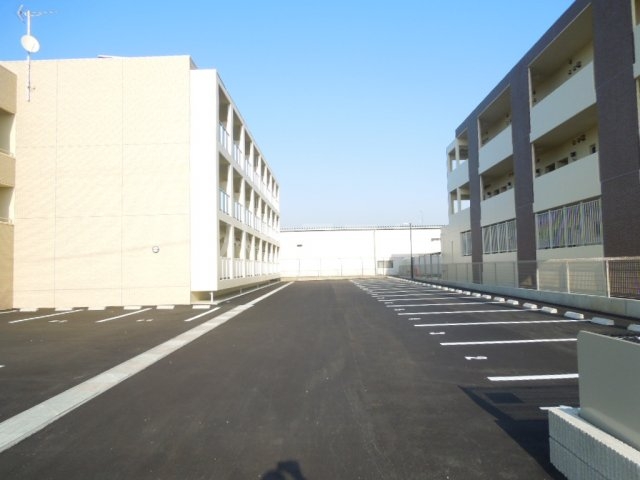 21/27 駐車場