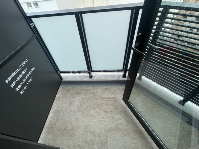 13/26 バルコニー