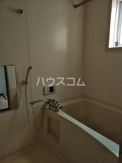 16/30 浴室