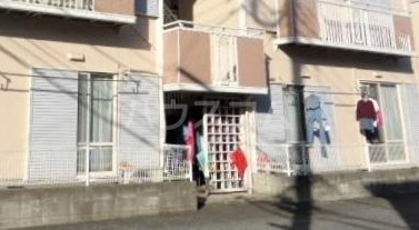 14/17 エントランス