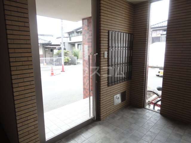 3/4 エントランス