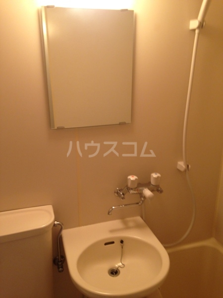 13/30 洗面