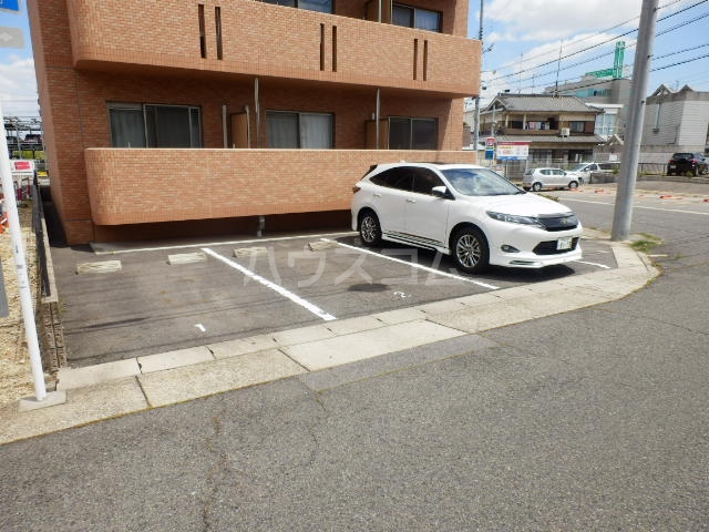 22/24 駐車場