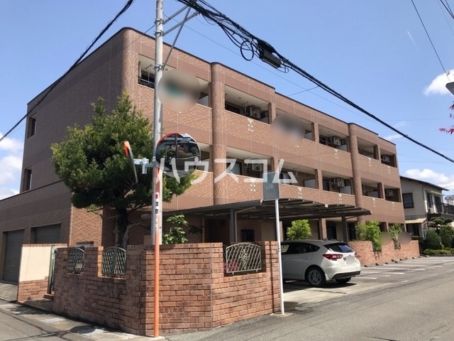 15/18 駐車場