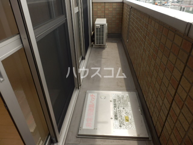19/30 バルコニー