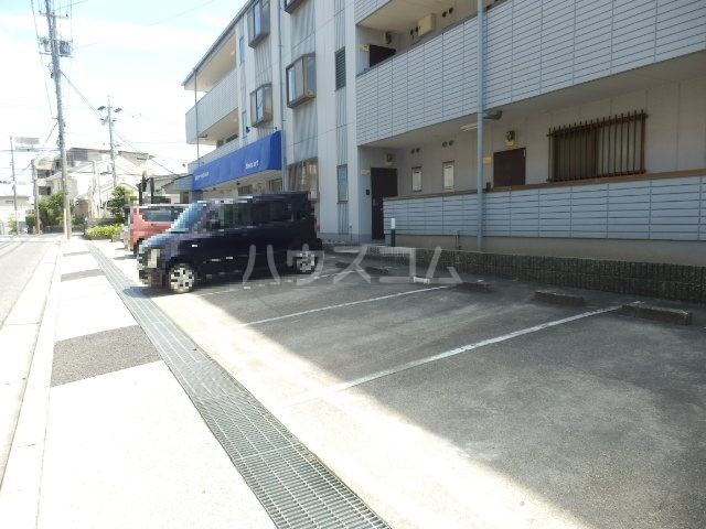 22/24 駐車場