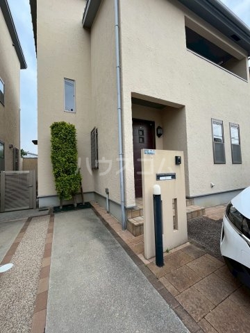 19/28 エントランス