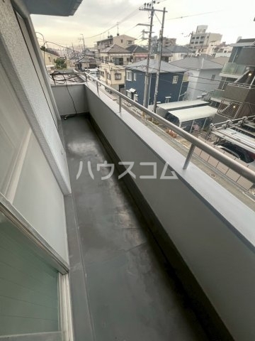 13/22 バルコニー