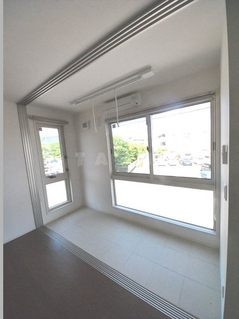 13/19 バルコニー