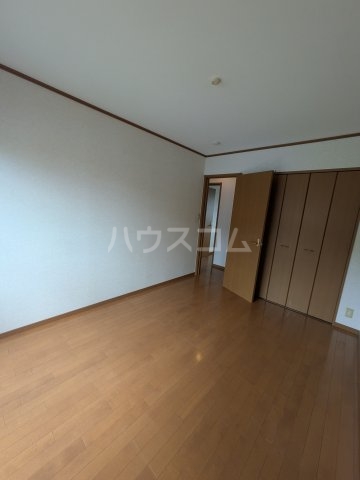 13/30 収納