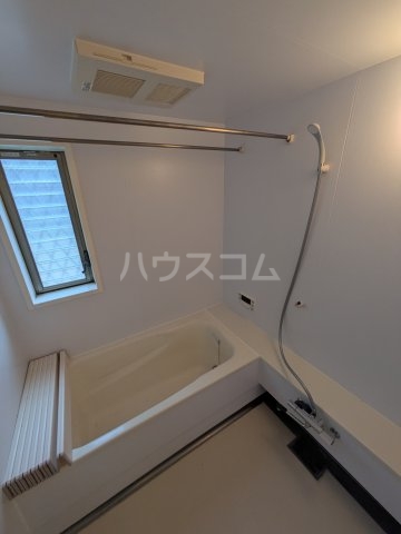 17/30 浴室