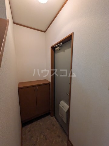 14/30 玄関