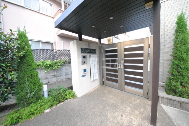 2/10 エントランス