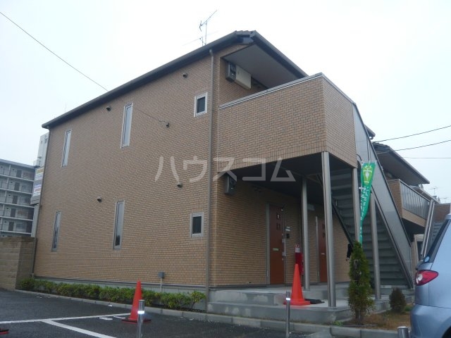 13/15 エントランス
