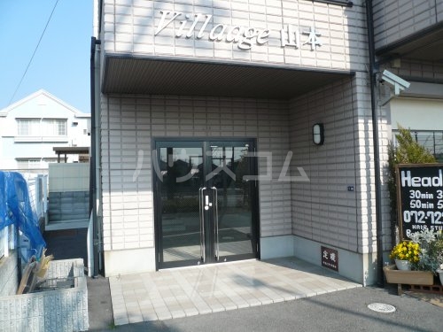 21/27 エントランス