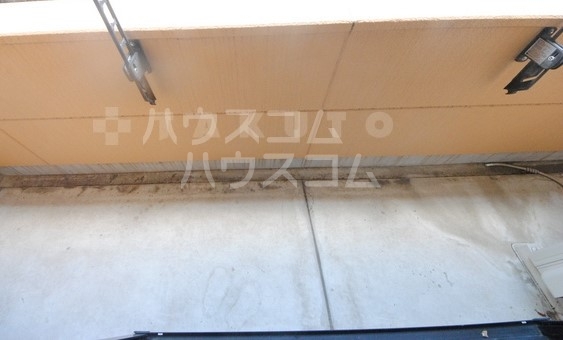 19/28 バルコニー