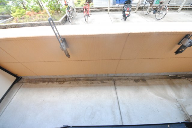 17/27 バルコニー