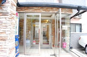 2/7 エントランス