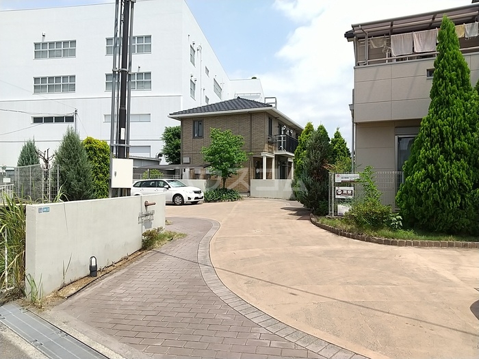 14/15 駐車場