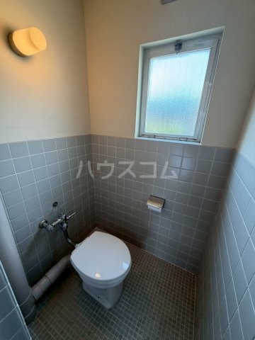 23/30 トイレ