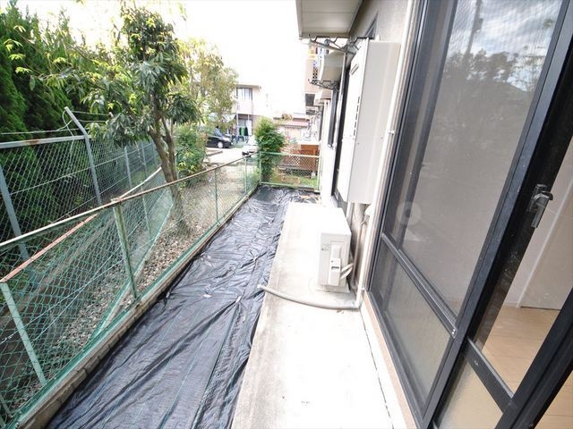 25/30 バルコニー