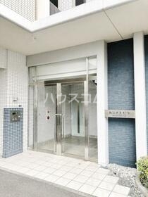 14/20 エントランス