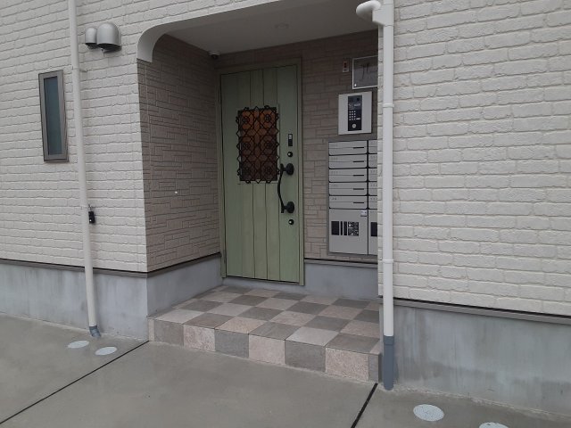 2/10 エントランス