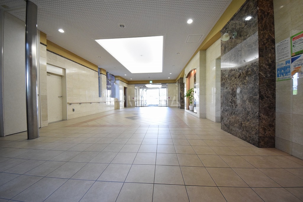 29/30 エントランス