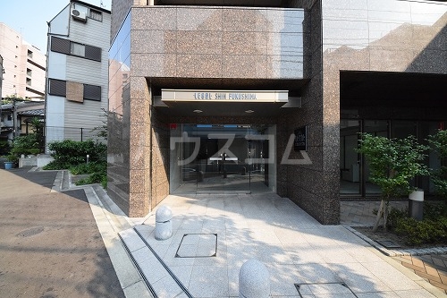 29/30 エントランス