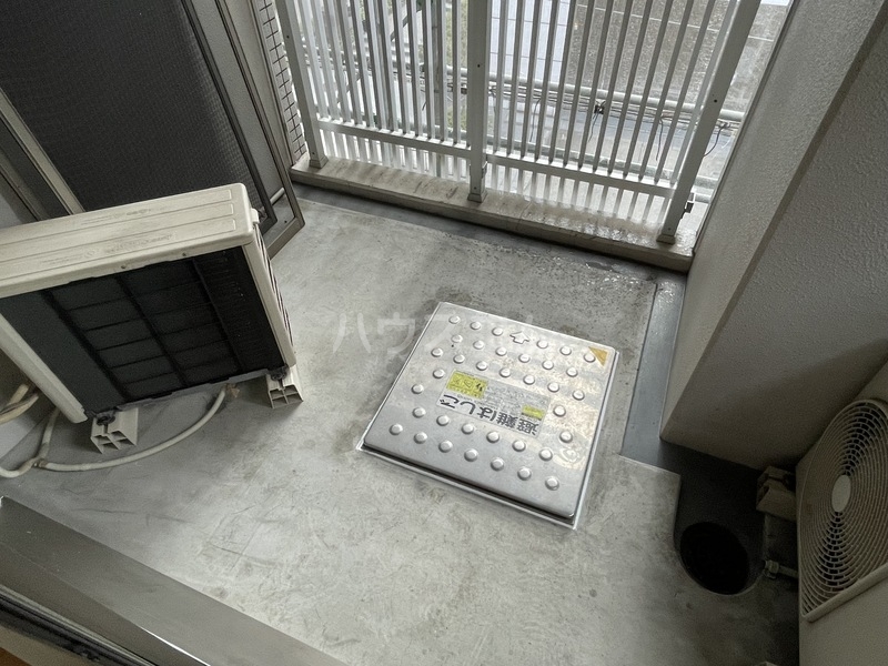 17/30 バルコニー