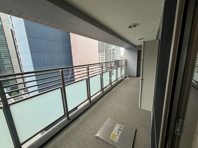 25/30 バルコニー