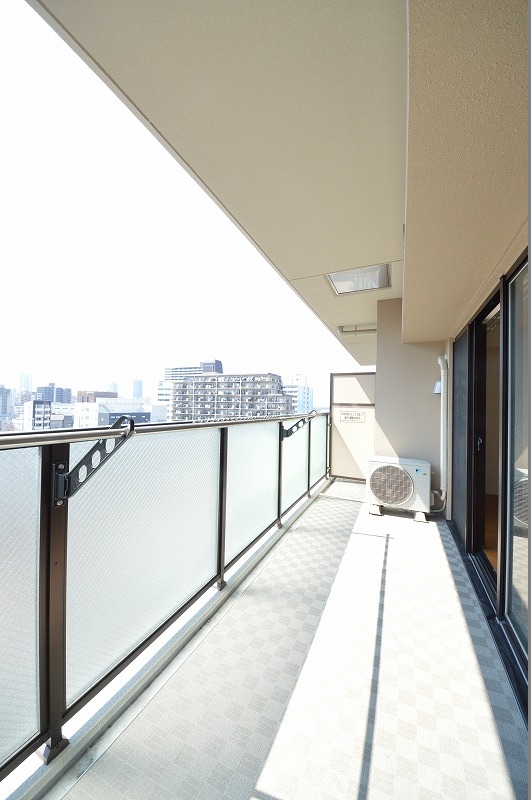 18/30 バルコニー