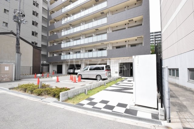 21/30 駐車場