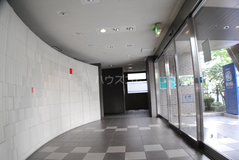 2/11 エントランス