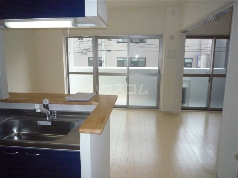 16/28 バルコニー