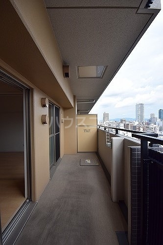 13/30 バルコニー