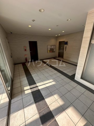 2/13 エントランス