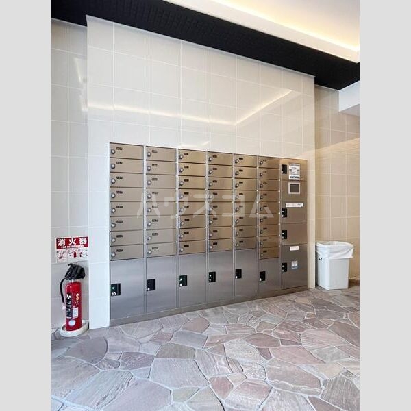 13/30 浴室