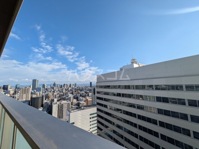 17/22 エントランス