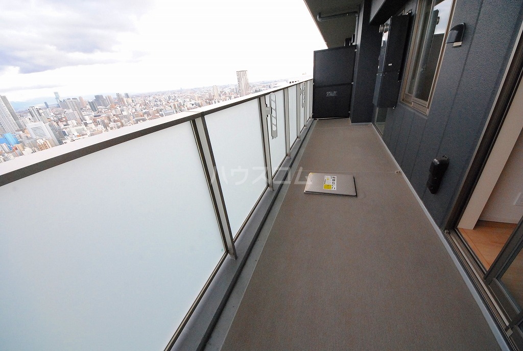 14/30 バルコニー