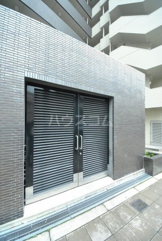 15/24 エントランス