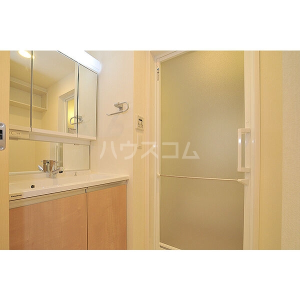 13/30 洗面