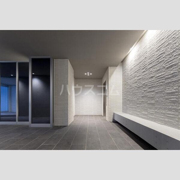 16/24 エントランス