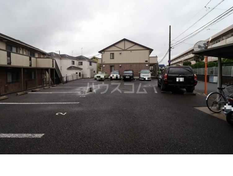 14/30 駐車場