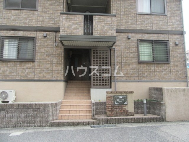 17/22 エントランス