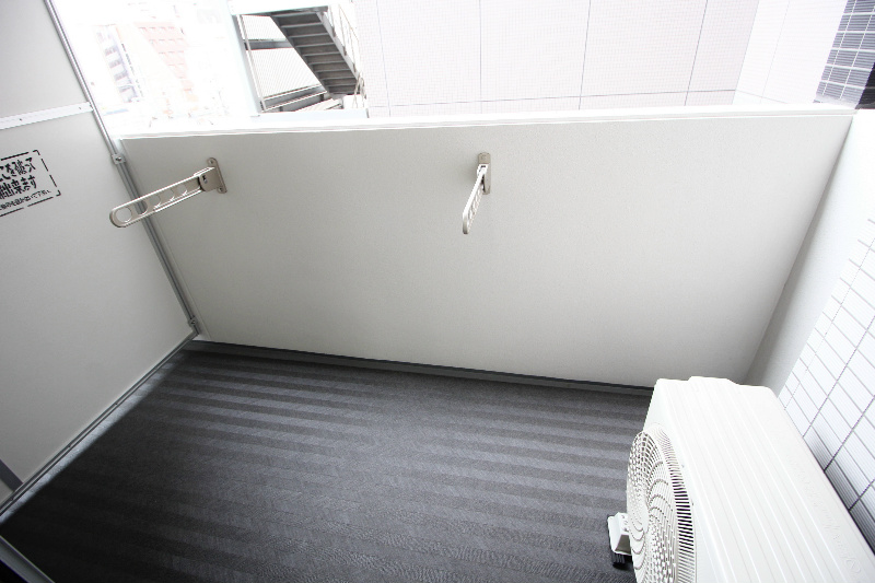 13/30 バルコニー