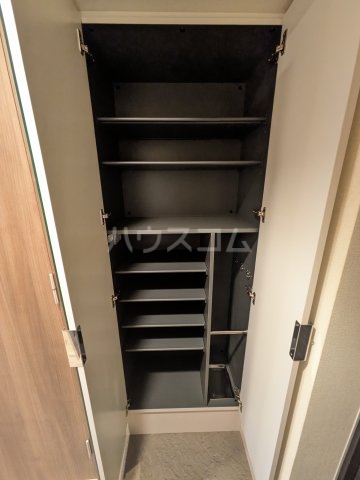 22/30 エントランス