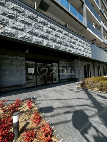 15/22 エントランス